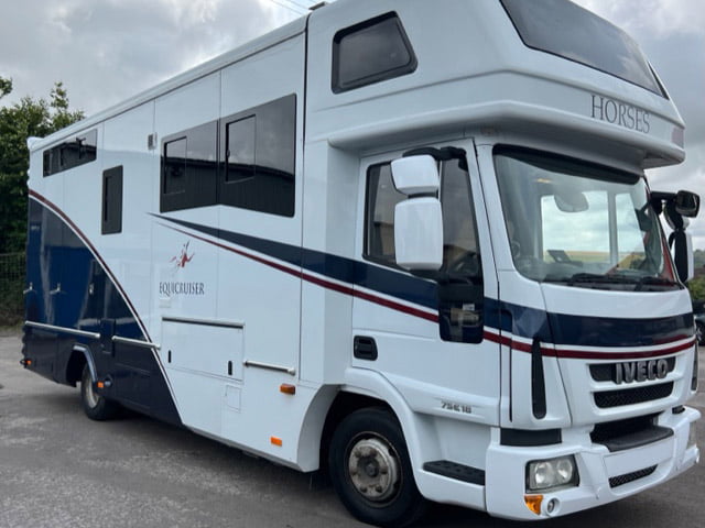 2012 Equicruiser 2/3 stall super luxury living 2012 Equicruiser 2/3 stall super luxury living